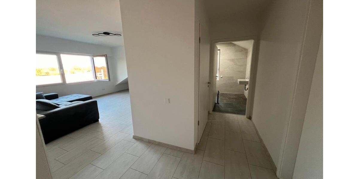 Dachgeschoßwohnung Heinsberg - 2 Zimmer, 70 m&sup2;, 1.145&euro; | Angebot:25327992