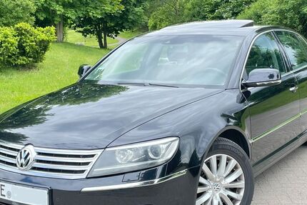 VW Phaeton 234.000 km 8.900 &euro; Neuss 41479