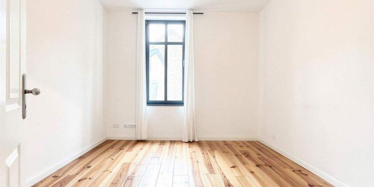 Reihenmittelhaus Mönchengladbach Rheydt - 6 Zimmer, 188 m&sup2;, 495.000&euro; | Angebot:25738825