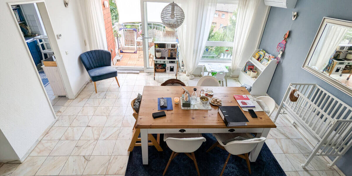 Etagenwohnung Grevenbroich Stadtmitte - 4 Zimmer, 124 m&sup2;, 399.000&euro; | Angebot:26474773