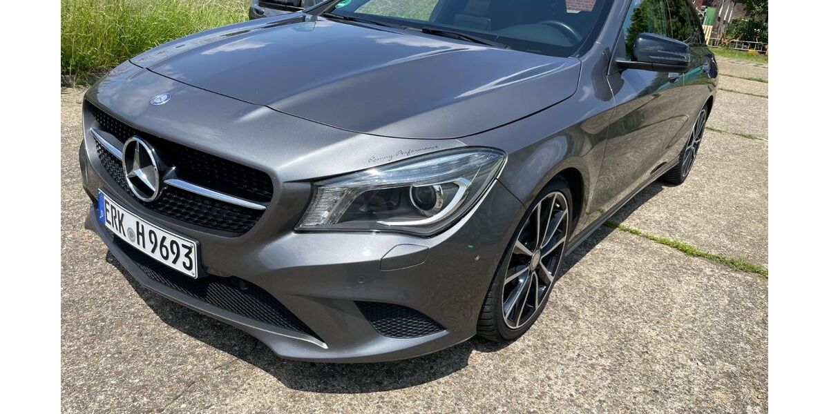 Mercedes-Benz CLA 180 Shooting Brake 113.948 km 14.800 &euro; Hückelhoven 41836