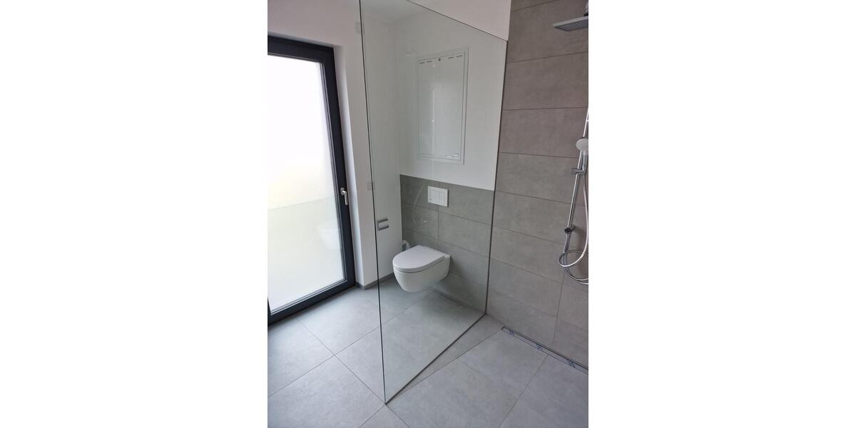 Etagenwohnung Moers Schwafheim - 2 Zimmer, 68 m&sup2;, 1.000&euro; | Angebot:25903167