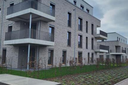 Haus Mönchengladbach Ost - 4 Zimmer, 192 m&sup2;, 3.450&euro; | Angebot:24859495