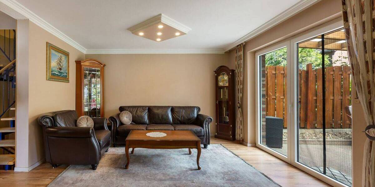 Mehrfamilienhaus, Wohnhaus Neuss Uedesheim - 1 Zimmer, 239 m&sup2;, 1.350.000&euro; | Angebot:26841932