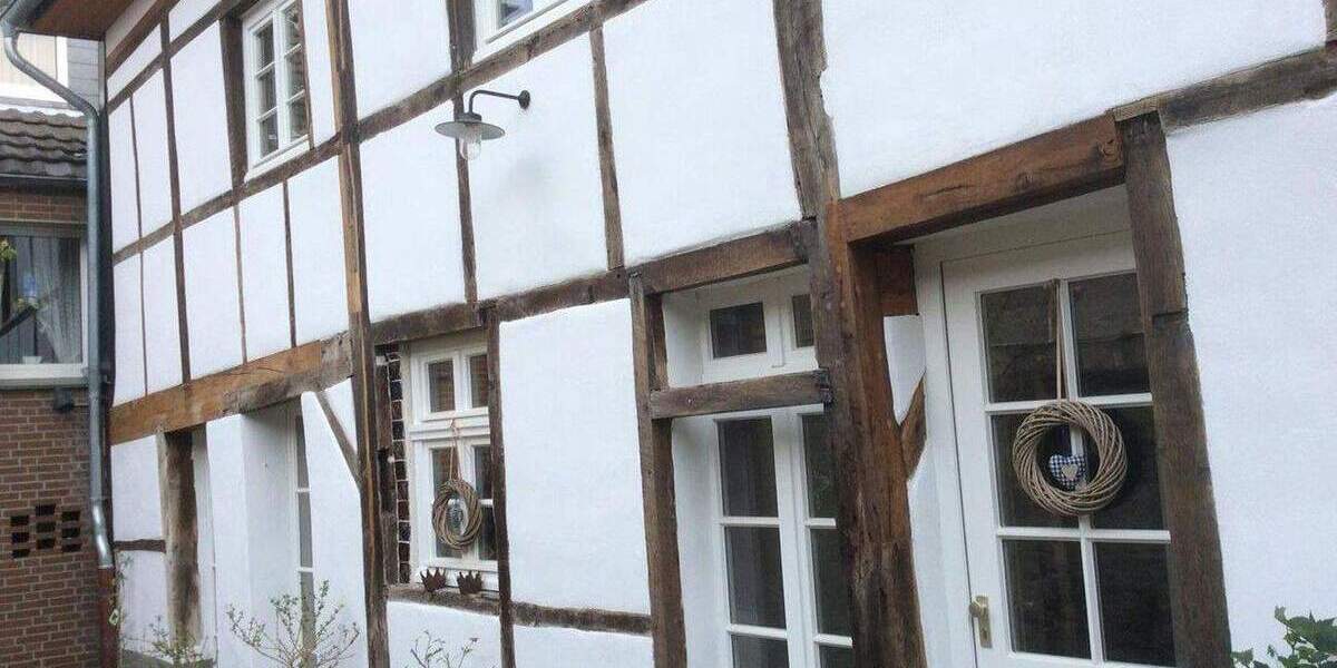 Reihenmittelhaus Krefeld Hüls - 2 Zimmer, 75 m&sup2;, 250.000&euro; | Angebot:25878466