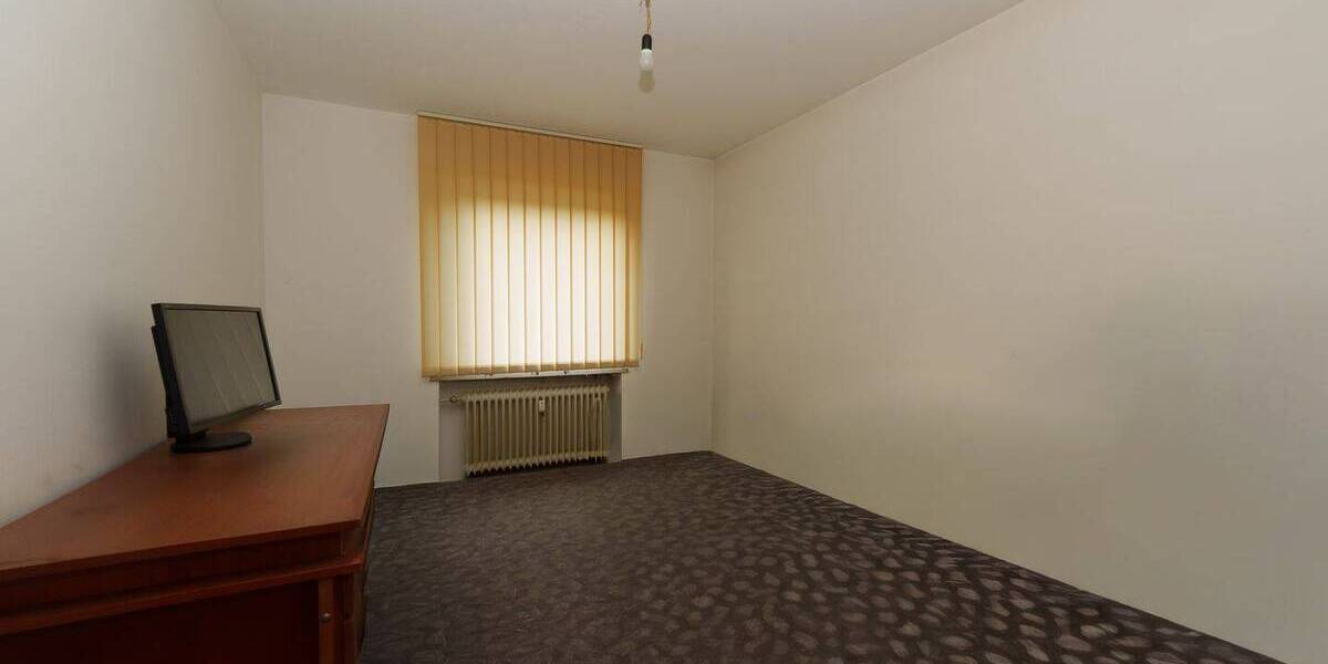 Etagenwohnung Neuss Rosellen - 3 Zimmer, 72 m&sup2;, 215.000&euro; | Angebot:26657260