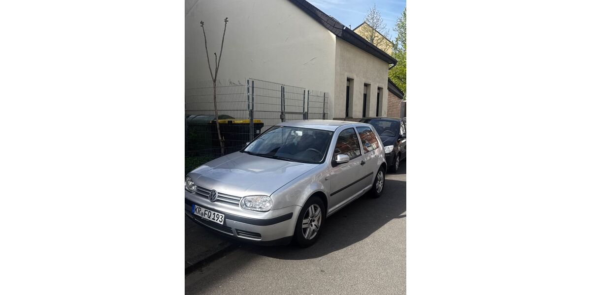 VW Golf 203.000 km 1.300 &euro; Krefeld 47799
