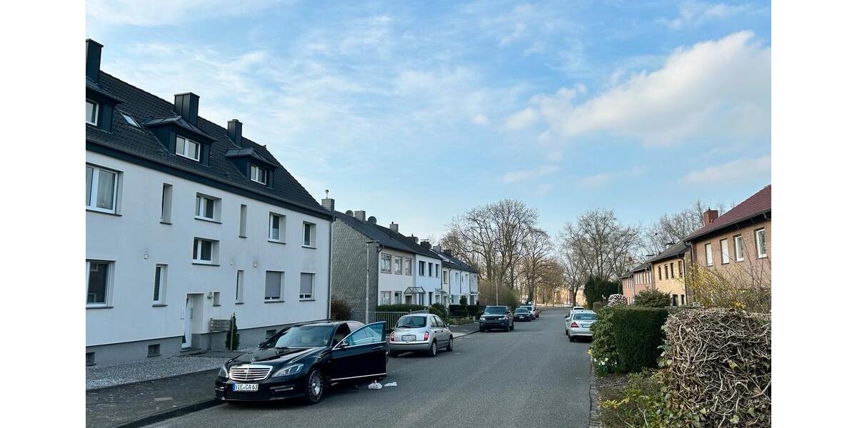 Etagenwohnung Viersen Hülsdonk - 2 Zimmer, 76 m&sup2;, 219.000&euro; | Angebot:25653946