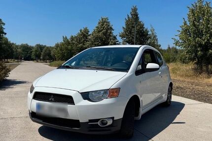 Mitsubishi Colt 244.000 km 2.600 &euro; Heinsberg 52525