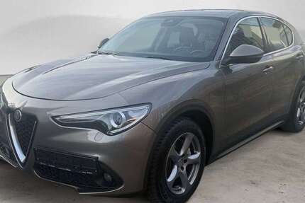 Alfa Romeo Stelvio 184.070 km 12.800 &euro; Düsseldorf 40589