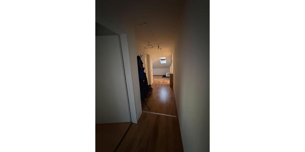 Dachgeschoßwohnung Heinsberg - 2 Zimmer, 70 m&sup2;, 790&euro; | Angebot:25882218