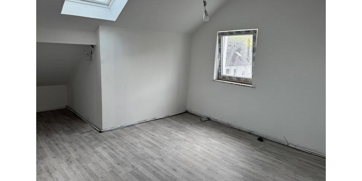 Reihenhaus Viersen Sittard - 5 Zimmer, 148 m&sup2;, 1.700&euro; | Angebot:26547236