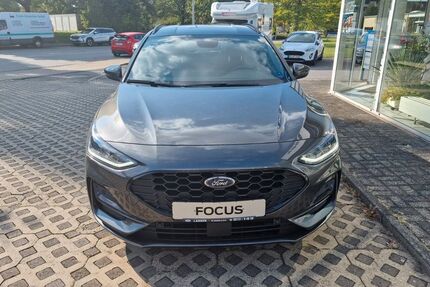 Ford Focus 12.100 km 26.899 &euro; Krefeld 47809
