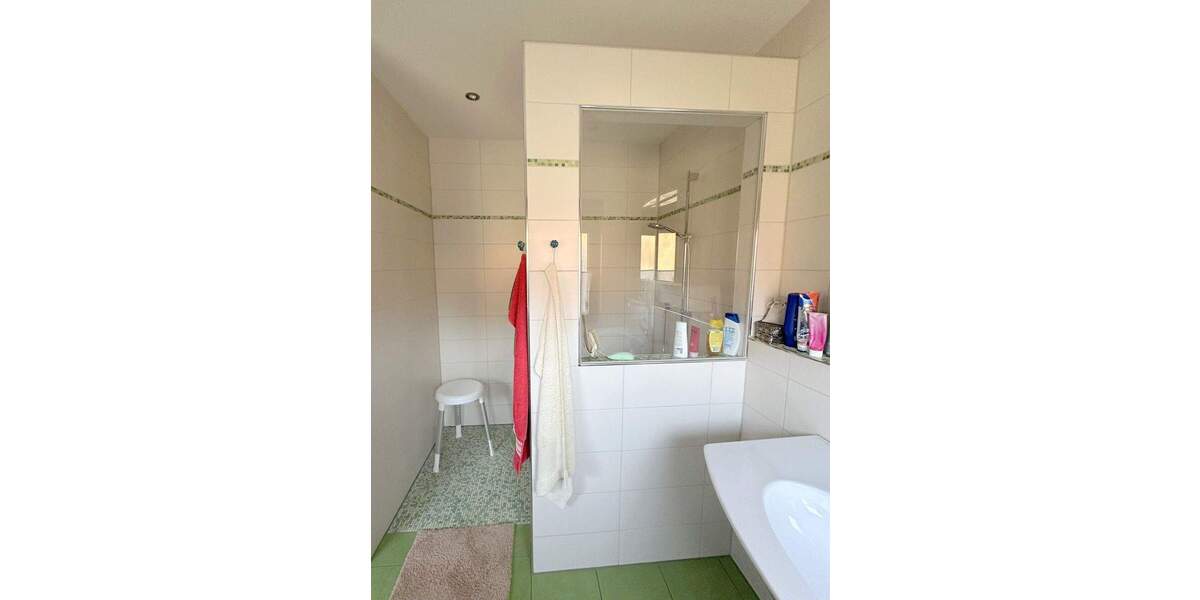 Bungalow Wegberg Kleingerichhausen - 6 Zimmer, 160 m&sup2;, 445.000&euro; | Angebot:25684507