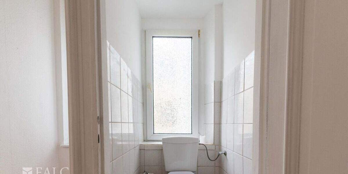 Etagenwohnung Krefeld Stadtmitte - 3 Zimmer, 104 m&sup2;, 198.500&euro; | Angebot:25698266