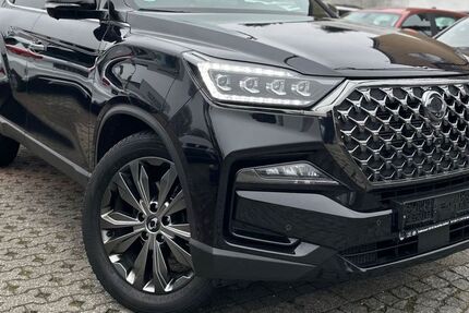 SsangYong REXTON 122.960 km 31.398 &euro; Mönchengladbach 41063