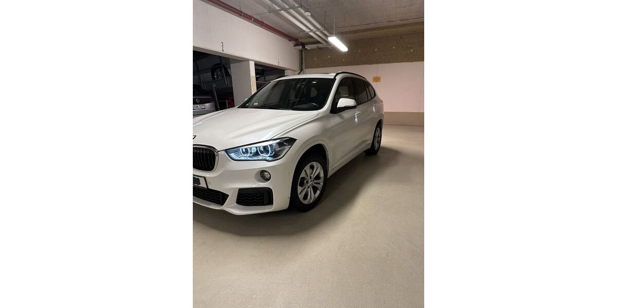 BMW X1 93.140 km 18.600 &euro; Düsseldorf 40597