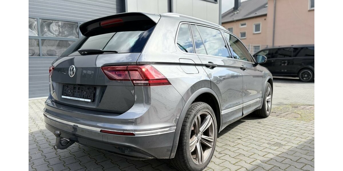 VW Tiguan R-Line / 4Motion / Navi / Leder / PANO 210.000 km 17.890 &euro; Mönchengladbach 41066