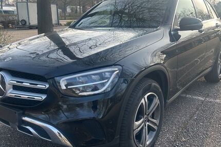 Mercedes-Benz GLC 300 158.000 km 27.990 &euro; Krefeld 47805