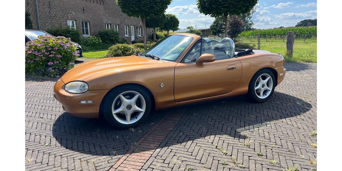 Mazda MX-5 125.000 km 5.900 &euro; Neukirchen-Vluyn 47506