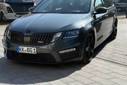 Skoda Octavia 63.000 km 24.900 &euro; Brüggen 41379