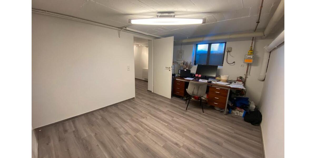 Einfamilienhaus Nettetal - 8 Zimmer, 150 m&sup2;, 479.000&euro; | Angebot:27090975