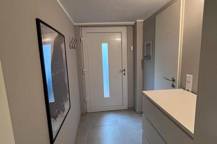 Wohnung Düsseldorf Stadtbezirk 8 - 1 Zimmer, 40 m&sup2;, 750&euro; | Angebot:25418921