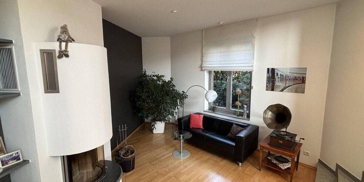 Einfamilienhaus Wassenberg - 9 Zimmer, 339 m&sup2;, 950.000&euro; | Angebot:26027509