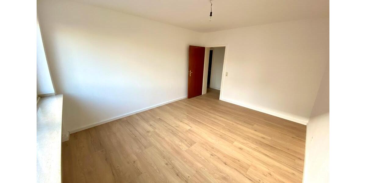 Etagenwohnung Düsseldorf Stadtbezirk 3 - 3 Zimmer, 88 m&sup2;, 395.000&euro; | Angebot:26058819