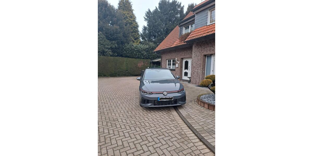 VW Golf 26.000 km 32.950 &euro; Brüggen Bracht 41379
