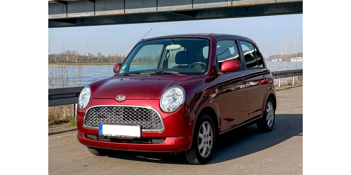 Daihatsu TREVIS 187.000 km 900 &euro; Düsseldorf 40476