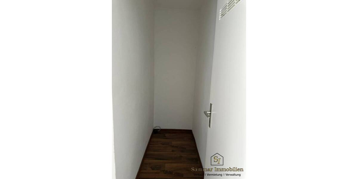 Etagenwohnung Moers Hochstraß - 3 Zimmer, 70 m&sup2;, 840&euro; | Angebot:26053041