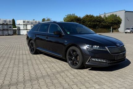 Skoda Superb 264.000 km 13.900 &euro; Brüggen 41379