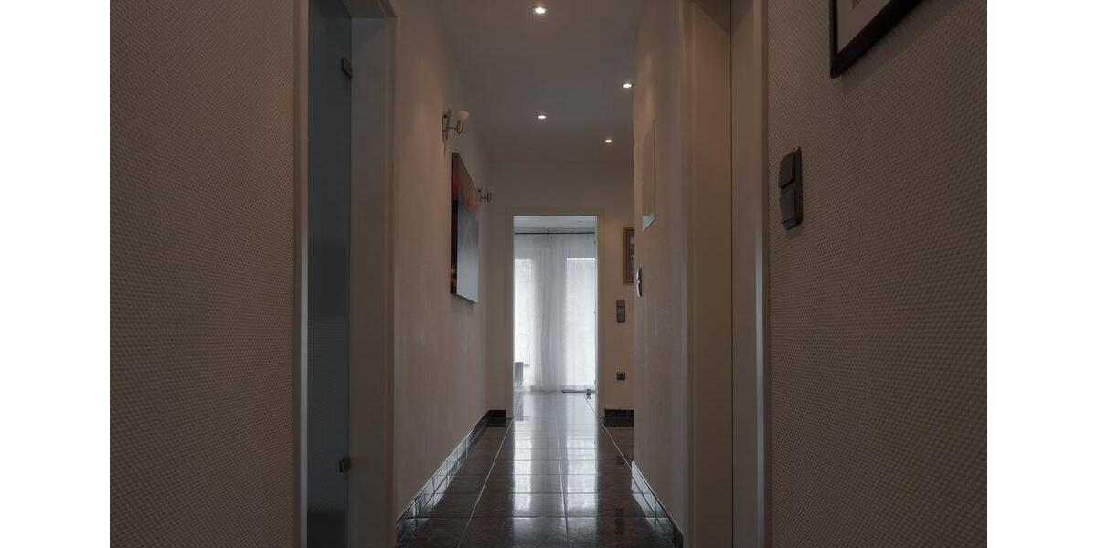 Einfamilienhaus Mönchengladbach Süd - 7 Zimmer, 243 m&sup2;, 634.000&euro; | Angebot:26014495