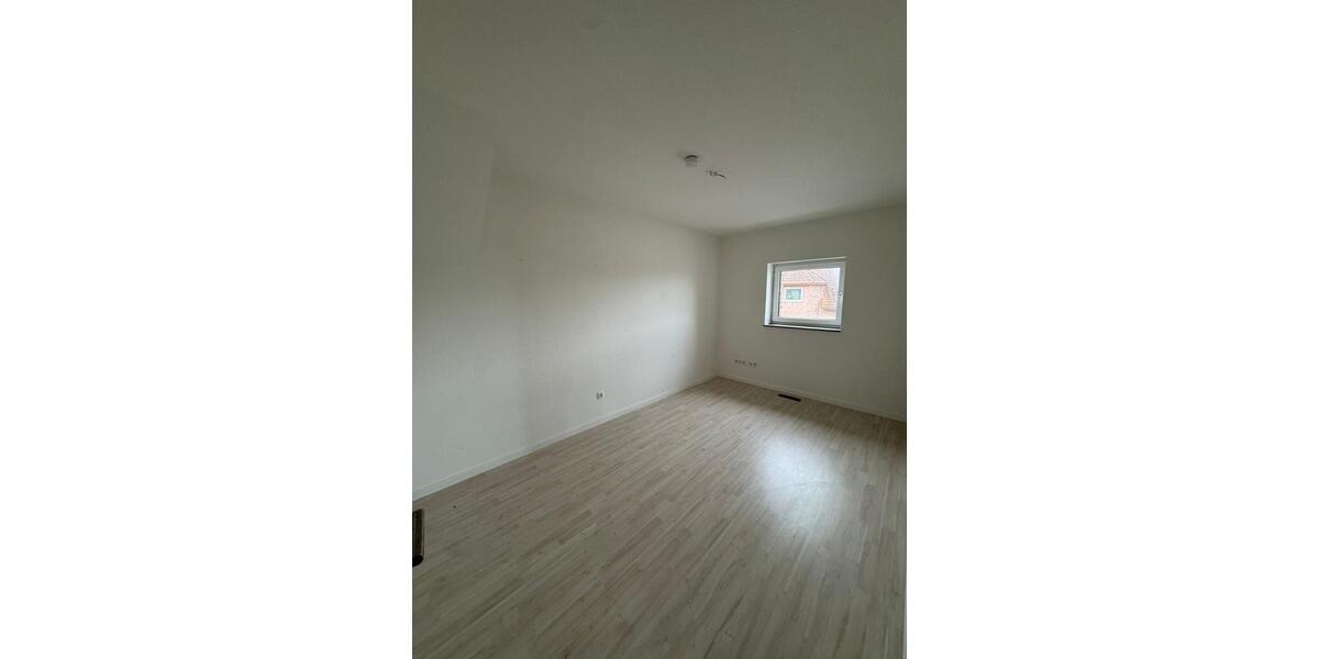 Etagenwohnung Erkelenz - 3 Zimmer, 117 m&sup2;, 1.665&euro; | Angebot:25646304