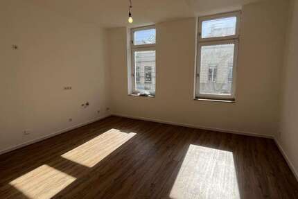 Wohnung Krefeld Cracau - 2.5 Zimmer, 50 m&sup2;, 570&euro; | Angebot:26032475