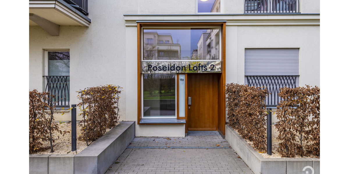Wohnen in hochwertigem Ambiente mit internationalem Flair. Möblierte 2 Zimmer-Dachterrassen-Wohnung - Einfamilienhaus Düsseldorf Heerdt | Angebot:26645368