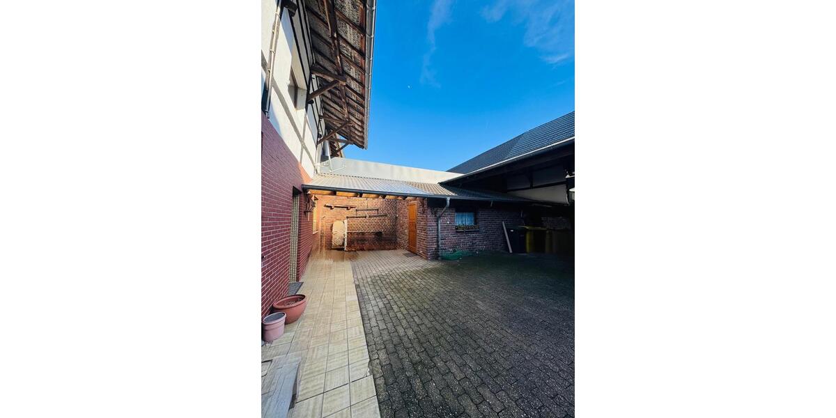 Bauernhaus, Landhaus Wegberg - 10 Zimmer, 195 m&sup2;, 580.000&euro; | Angebot:25591849