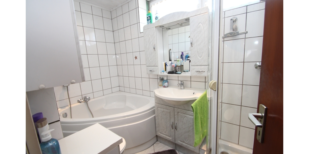 Mit 3D: Ein Ort für Ihre Zukunft – charmantes Zuhause mit Herz und guter Anbindung - ideal für Familien - Reihenmittelhaus Hückelhoven | Angebot:26855954