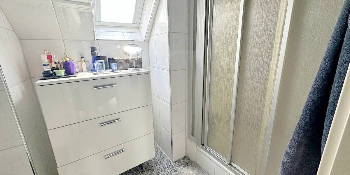 Mehrfamilienhaus, Wohnhaus Hückelhoven Kleingladbach - 9 Zimmer, 279 m&sup2;, 769.000&euro; | Angebot:25775770