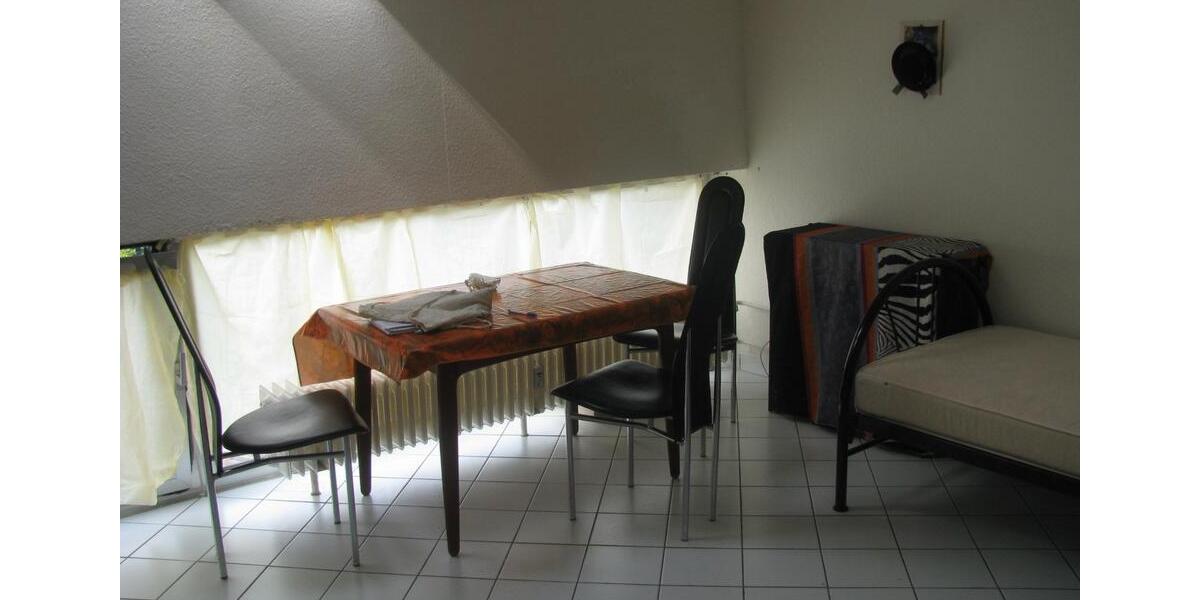 Etagenwohnung Mönchengladbach Süd - 1 Zimmer, 20 m&sup2;, 300&euro; | Angebot:26627137