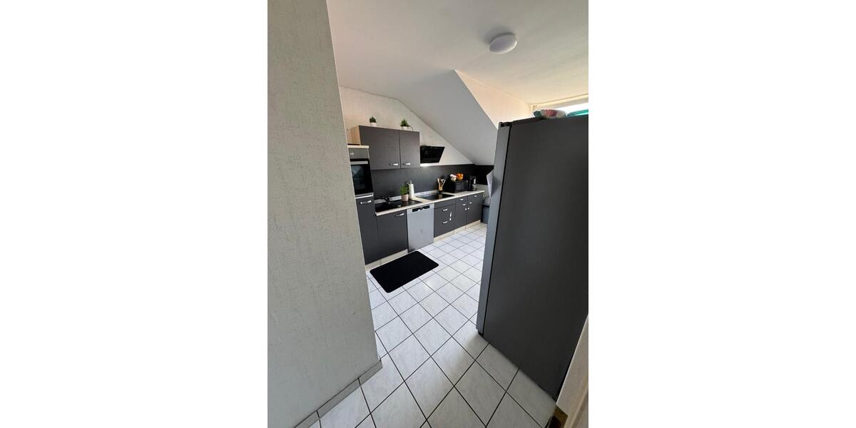 Dachgeschoßwohnung Erkelenz - 3 Zimmer, 81 m&sup2;, 215.000&euro; | Angebot:27096068