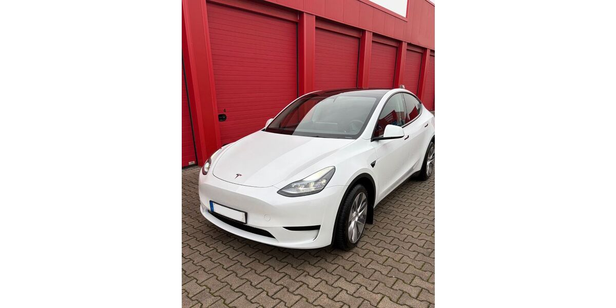 Tesla Model Y 50.000 km 34.490 &euro; Kamp-Lintfort 47475