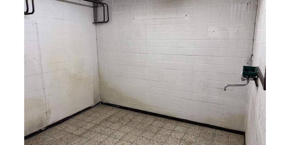 Einfamilienhaus Krefeld Traar - 7 Zimmer, 214 m&sup2;, 750.000&euro; | Angebot:25693386