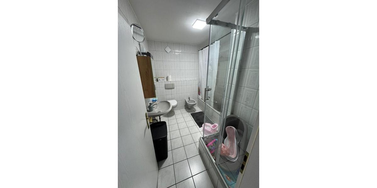 Dachgeschoßwohnung Erkelenz - 3 Zimmer, 81 m&sup2;, 215.000&euro; | Angebot:27096068