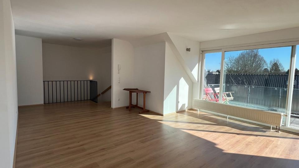 Etagenwohnung Viersen Boisheim - 2 Zimmer, 106 m&sup2;, 1.000&euro; | Angebot:25519518