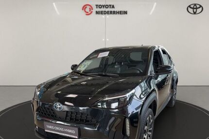 Toyota Yaris Cross 15.410 km 24.985 &euro; Krefeld 47809