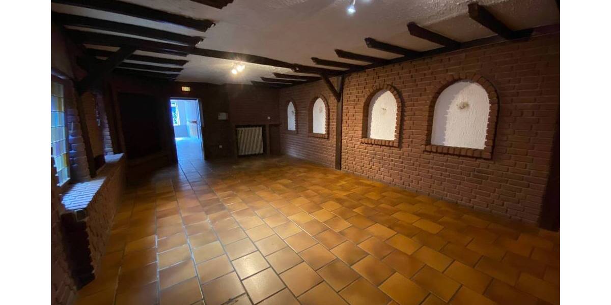 Mehrfamilienhaus, Wohnhaus Grefrath Oedt - 6 Zimmer, 120 m&sup2;, 150.000&euro; | Angebot:25693372