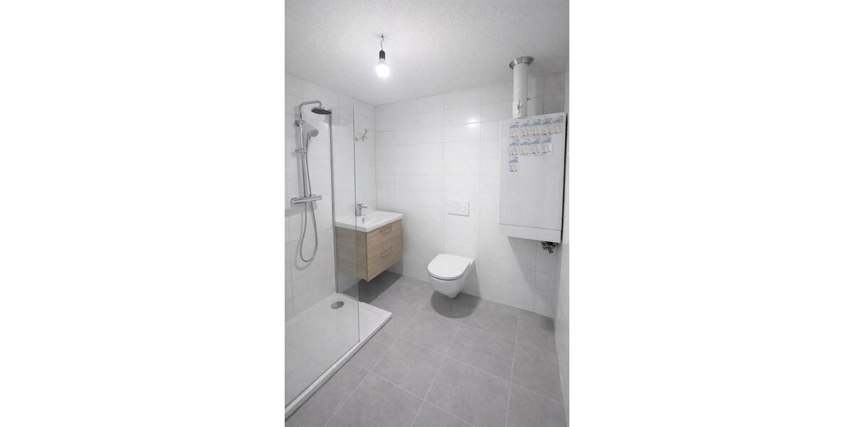 Dachgeschoßwohnung Erkelenz - 1 Zimmer, 65 m&sup2;, 520&euro; | Angebot:25444022