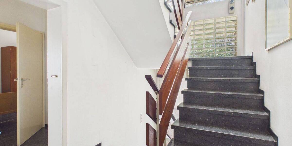 Einfamilienhaus Neukirchen-Vluyn Neukirchen - 1 Zimmer, 132 m&sup2;, 329.000&euro; | Angebot:26657409